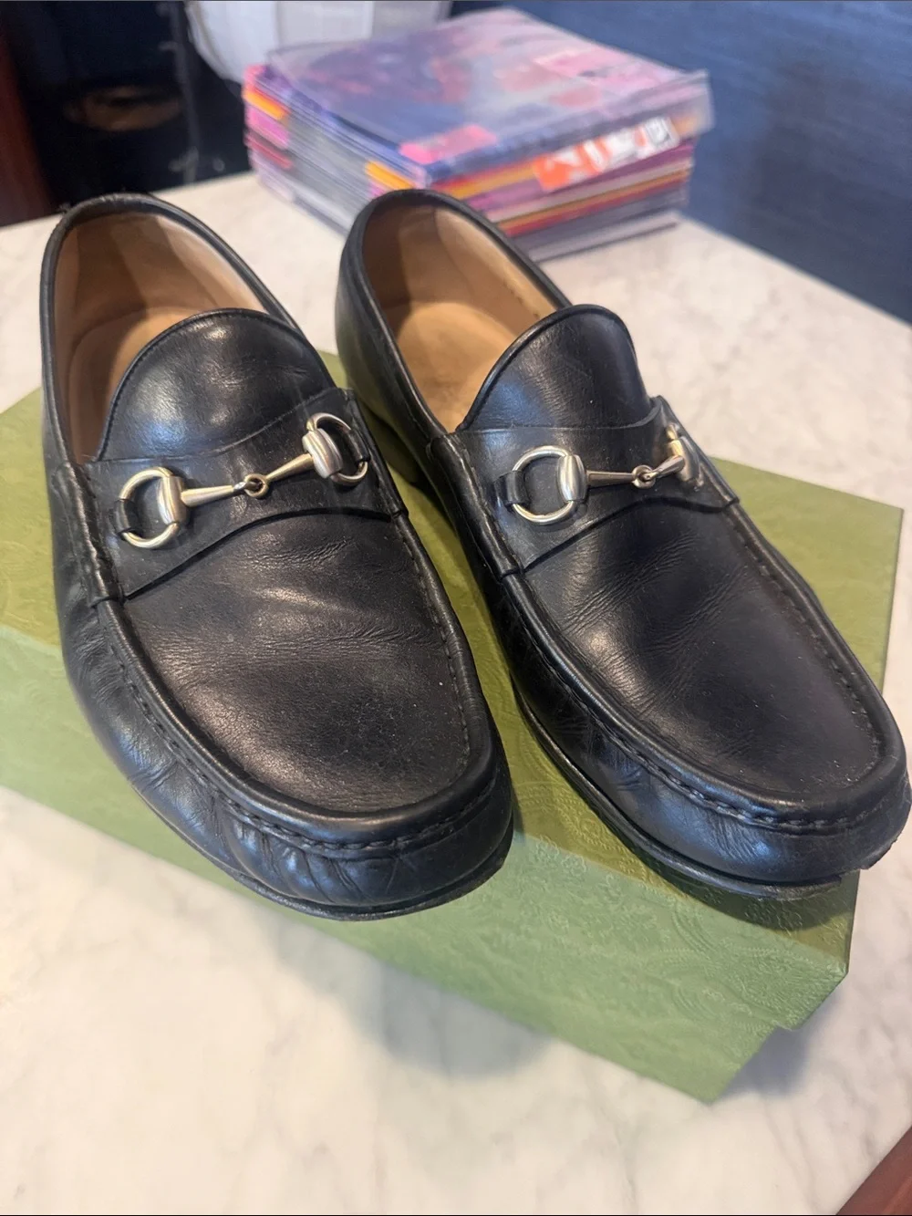 Gucci Men's Black Leather Horsebit Loafers